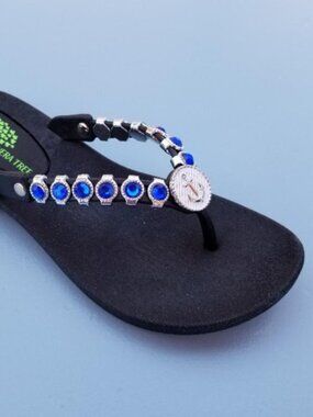 "Jasmine" Beautiful Crystal Flip Flops Sandals SUPER COMFY Sizes 6, 7, 8 & 10